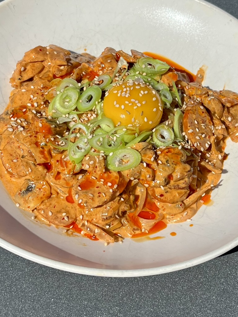 Creamy Kimchi Noodles